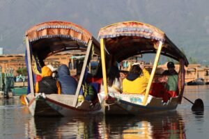 Complete Kashmir Explorer (8 Days / 7 Nights)