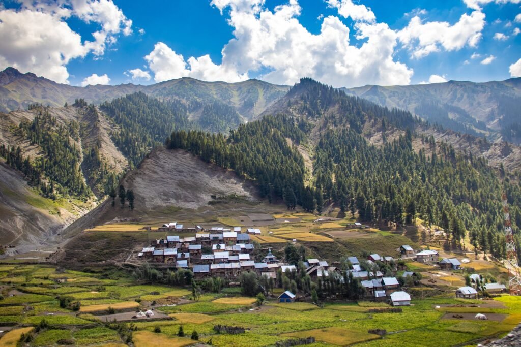 3 Days / 2 Nights Gurez Valley Tour